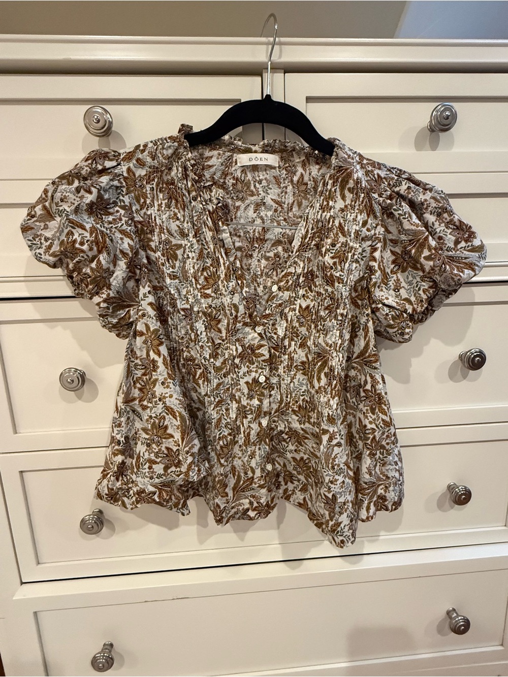 NWOT Doen Puff-Sleeve Smocked Blouse Small